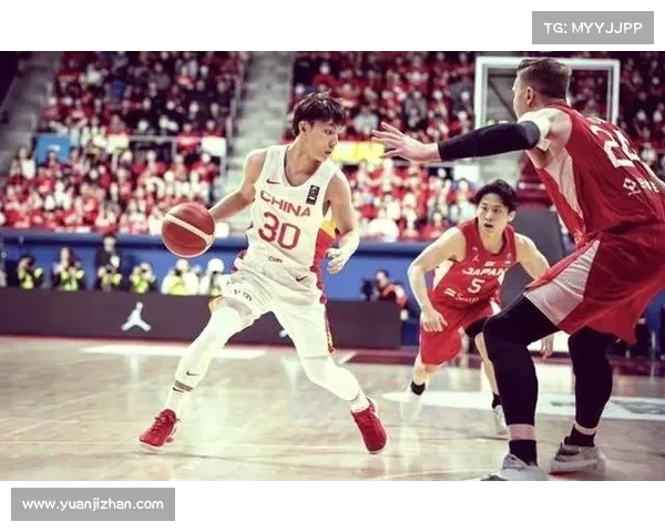 徐杰谈对比河村勇辉 自信外向性格占优 技术差距不大 徐杰谈对比河村勇辉 自信外向性格占优 技术差距不大