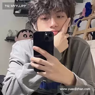 郜芬舒